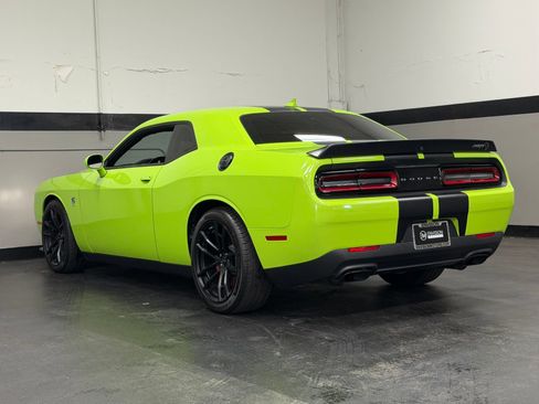 Used 2023 Dodge Challenger SRT Hellcat RWD image 9