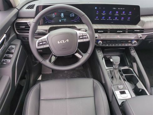 New 2025 Kia Telluride EX image 24