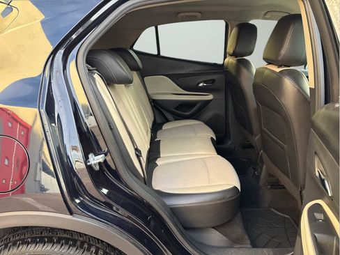 Used 2022 Buick Encore Preferred w/ Safety Package image 14