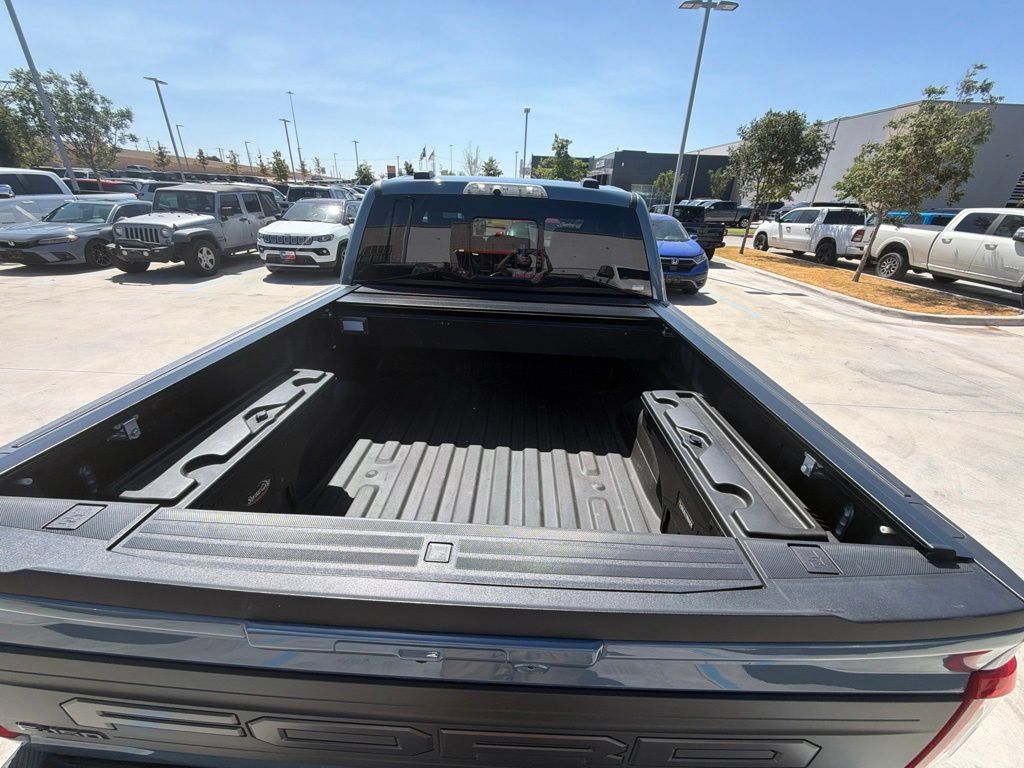 Used 2023 Ford F150 Raptor w/ Raptor 37 Performance Package AWD/4WD image 4