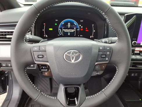 New 2026 Toyota Camry SE FWD image 12