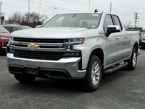 Used 2019 Chevrolet Silverado 1500 LT w/ All-Star Edition image 2
