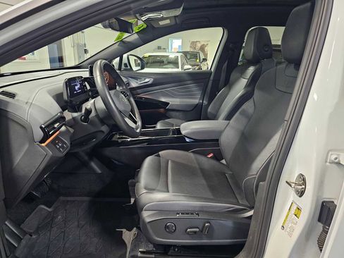 Used 2023 Volkswagen ID.4 Pro S image 21