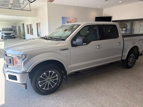 Used 2018 Ford F150 XLT w/ Equipment Group 302A Luxury AWD/4WD image 3