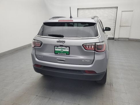 Used 2018 Jeep Compass Latitude w/ Popular Equipment Group AWD/4WD image 7