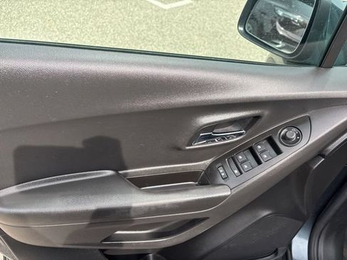 Used 2021 Chevrolet Trax LS w/ Tint and Cruise Package FWD image 20