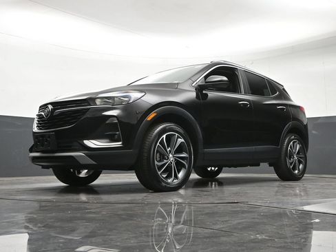 Used 2023 Buick Encore GX Select AWD/4WD image 24