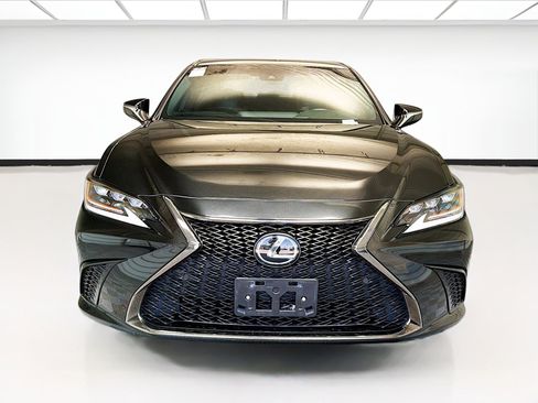 Used 2020 Lexus ES 350 F Sport FWD image 2