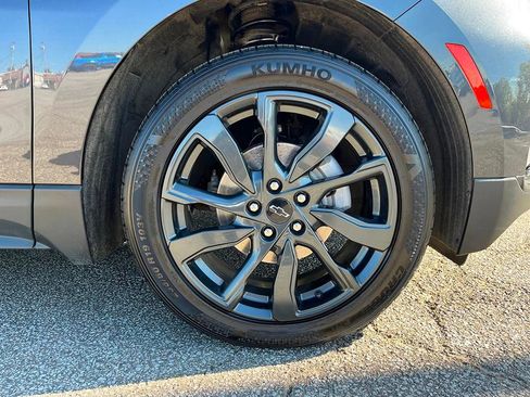 Used 2022 Chevrolet Equinox RS w/ RS Leather Package image 36