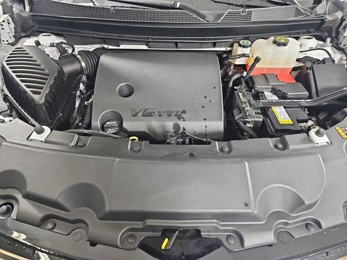 Certified 2023 Chevrolet Traverse High Country AWD/4WD image 38