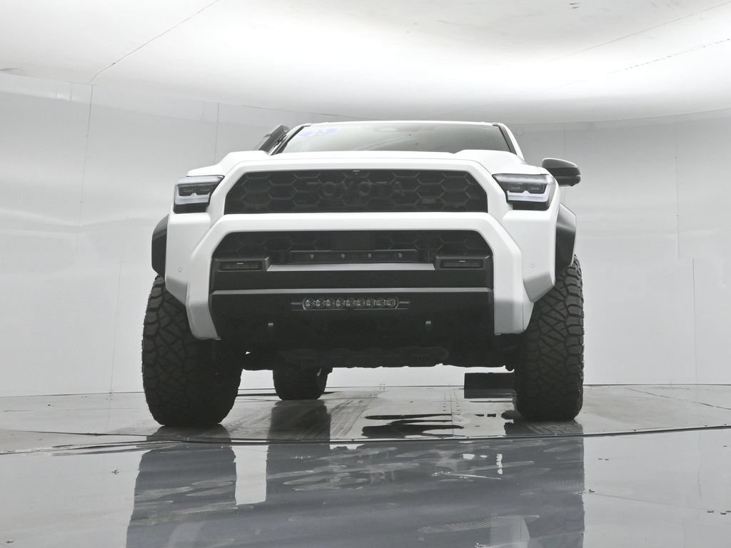 Used 2025 Toyota 4Runner Trailhunter AWD/4WD image 48