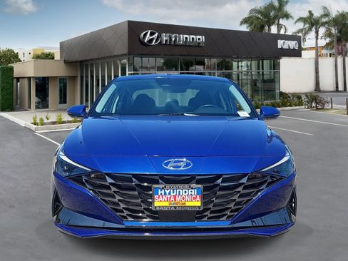 Certified 2023 Hyundai Elantra Limited w/ Cargo Package FWD image 8