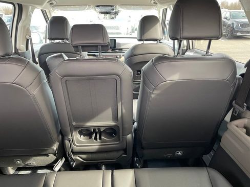 New 2026 Kia Carnival image 25