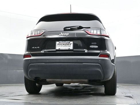 Used 2019 Jeep Cherokee Latitude Plus image 46