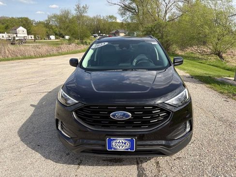 Certified 2023 Ford Edge SEL w/ Sport Appearance Package AWD/4WD image 3