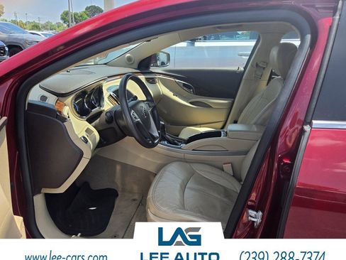 Used 2011 Buick LaCrosse CXL FWD image 4