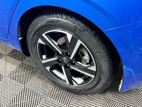 Certified 2025 Nissan Sentra SV image 37