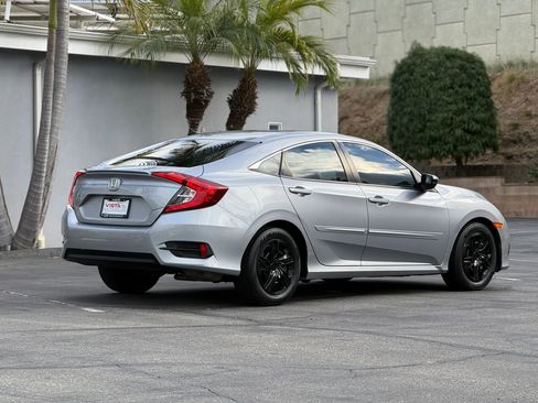 Used 2018 Honda Civic LX image 5