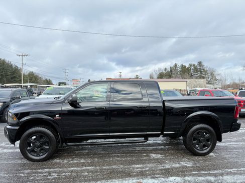 Used 2015 RAM 3500 Laramie w/ Black Appearance Group image 7