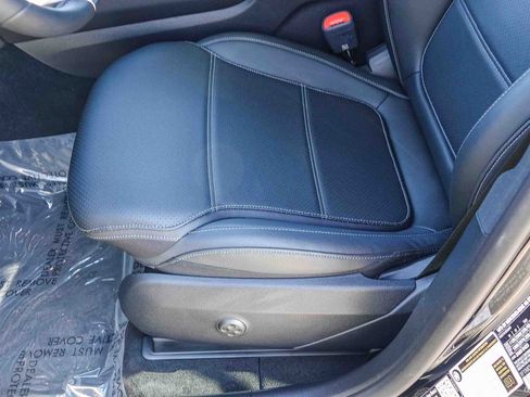 Used 2026 Mercedes-Benz GLC 300 image 22