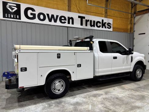 Used 2020 Ford F250 XL w/ Power Equipment Group AWD/4WD image 6