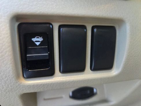 Used 2009 Nissan Altima 2.5 SL w/ SL Pkg FWD image 30