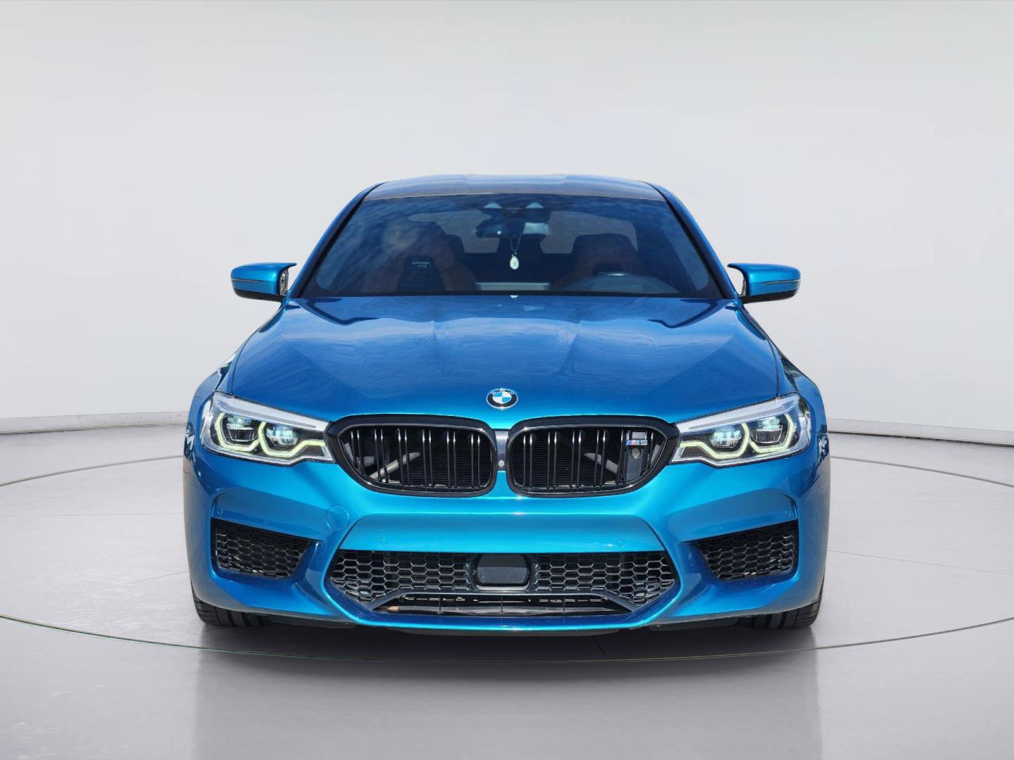 Used 2018 BMW M5 w/ Executive Package AWD/4WD image 2