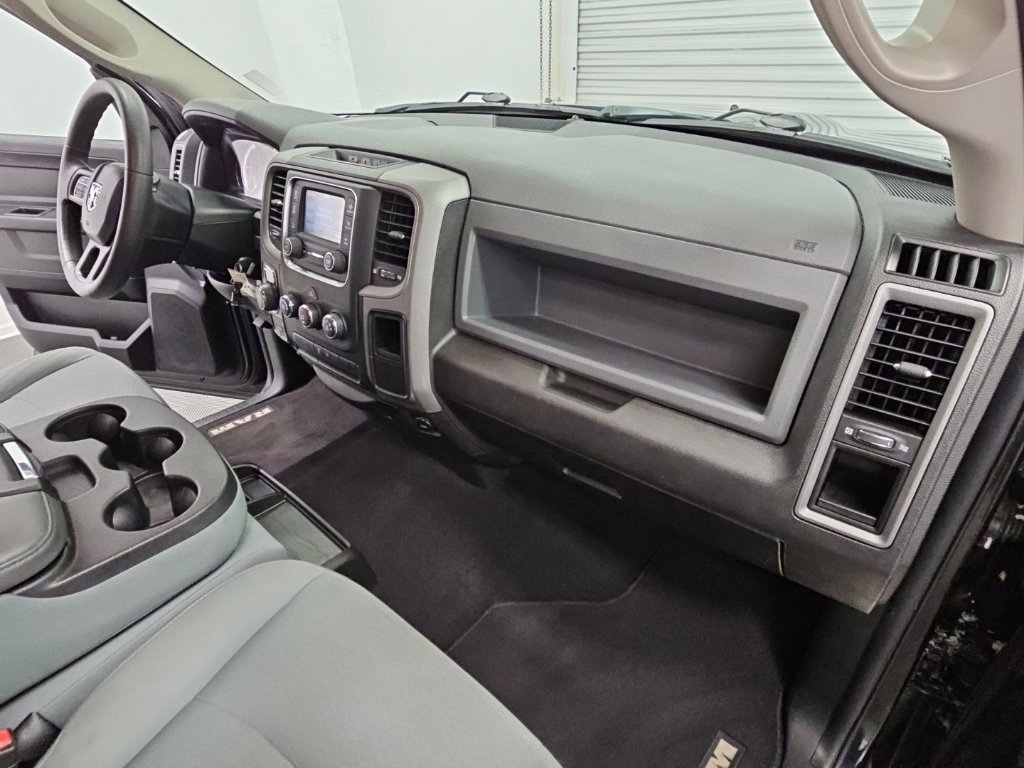 Used 2019 RAM 1500 Tradesman w/ Tradesman SXT Package AWD/4WD image 35