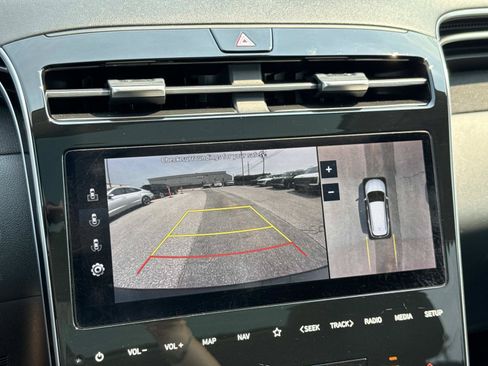 Certified 2022 Hyundai Tucson Limited AWD/4WD image 6