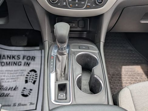 Used 2023 Chevrolet Equinox LT FWD image 27
