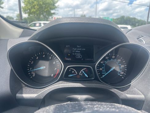 Used 2016 Ford Escape Titanium FWD image 11