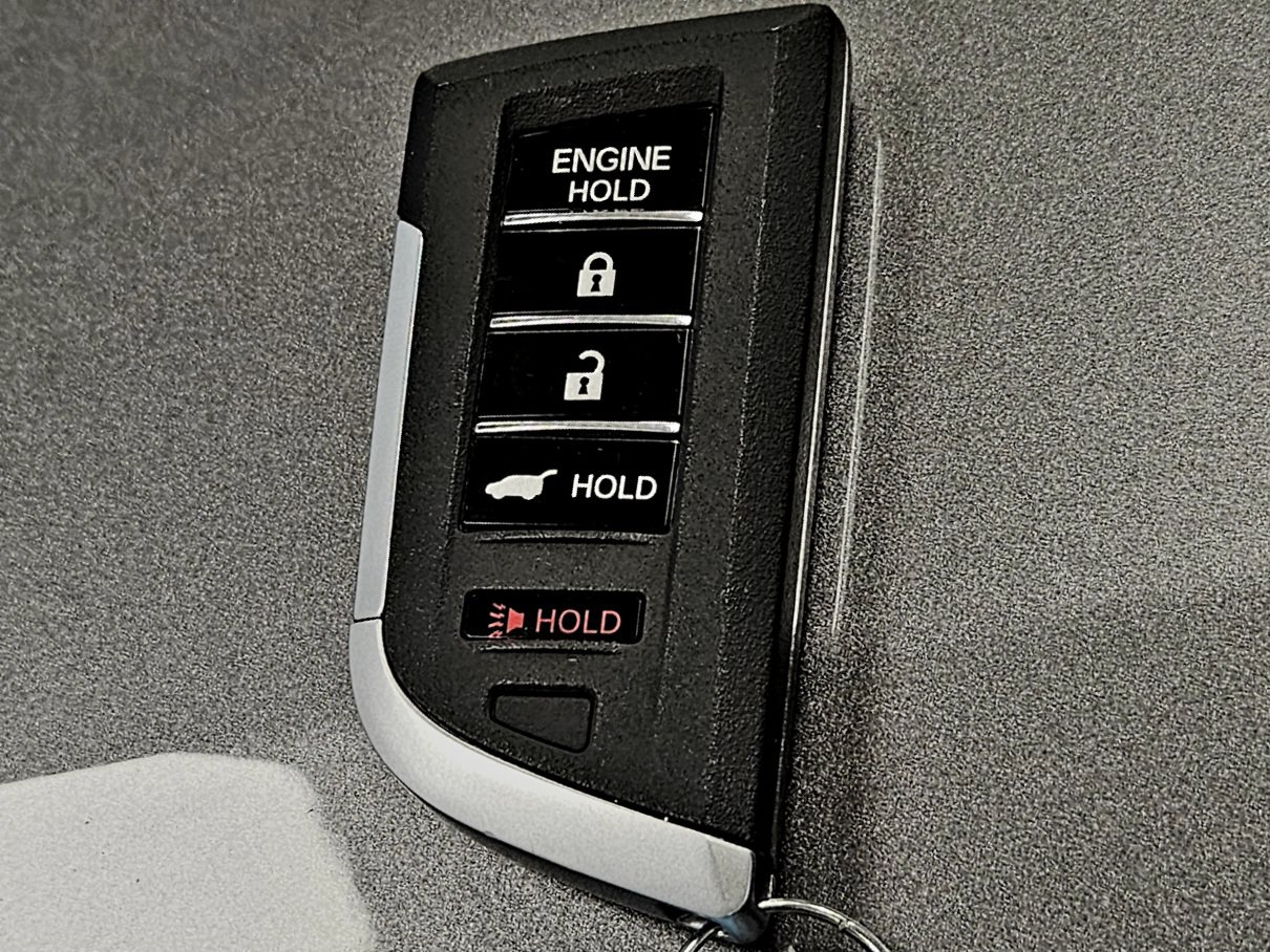 Used 2024 Acura MDX w/ Advance Package AWD/4WD image 45