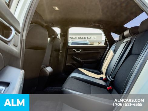 Used 2025 Honda Civic Sport image 11