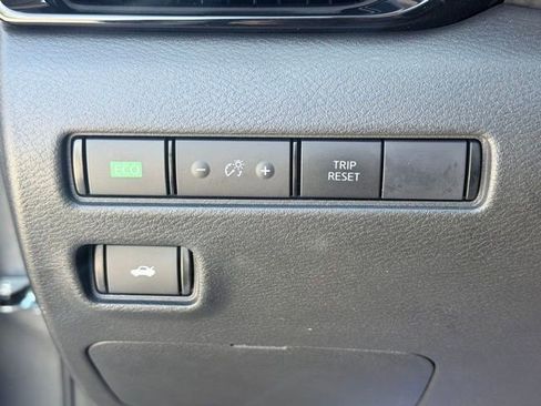 Used 2025 Nissan Sentra SV w/ All-Weather Package image 20