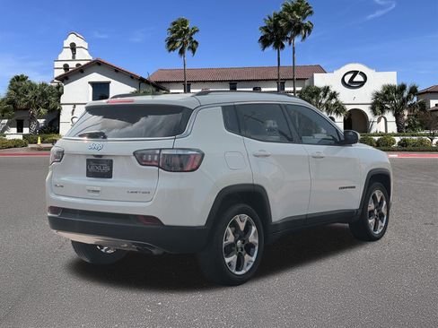 Used 2019 Jeep Compass Limited AWD/4WD image 2