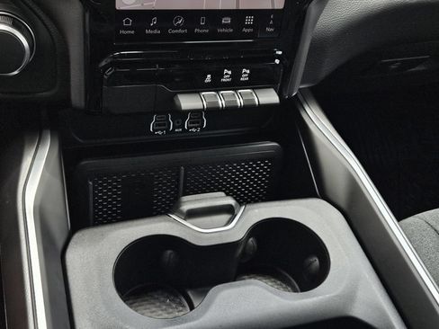 New 2026 RAM 1500 2WD Crew Cab image 19