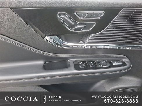 Certified 2022 Lincoln Corsair AWD w/ Equipment Group 101A image 12