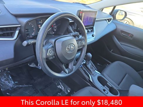 Used 2024 Toyota Corolla LE image 21