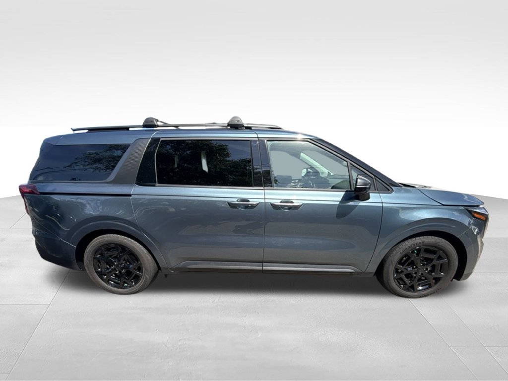 Certified 2026 Kia Carnival SX Prestige FWD image 9
