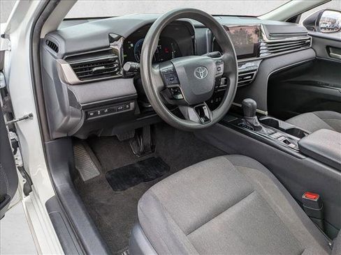 Certified 2025 Toyota Camry LE FWD image 10