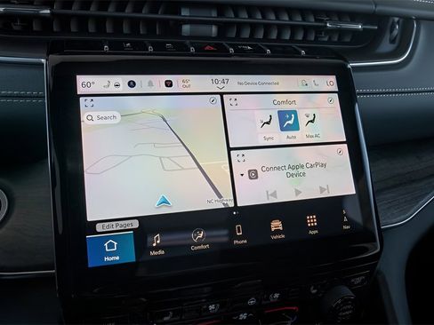 Used 2024 Jeep Grand Cherokee L Overland w/ Luxury Tech Group IV image 10