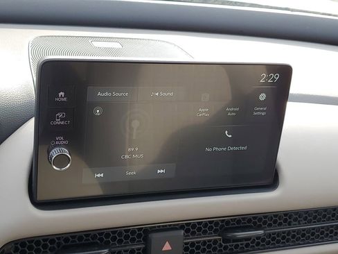 New 2026 Honda HR-V LX image 18