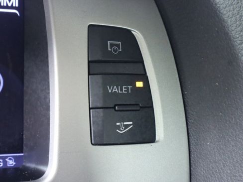 Used 2014 Audi Q7 3.0T S line Prestige w/ Technology Package image 21