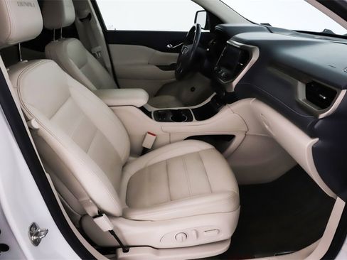 Used 2022 GMC Acadia Denali w/ Denali Ultimate Package image 36
