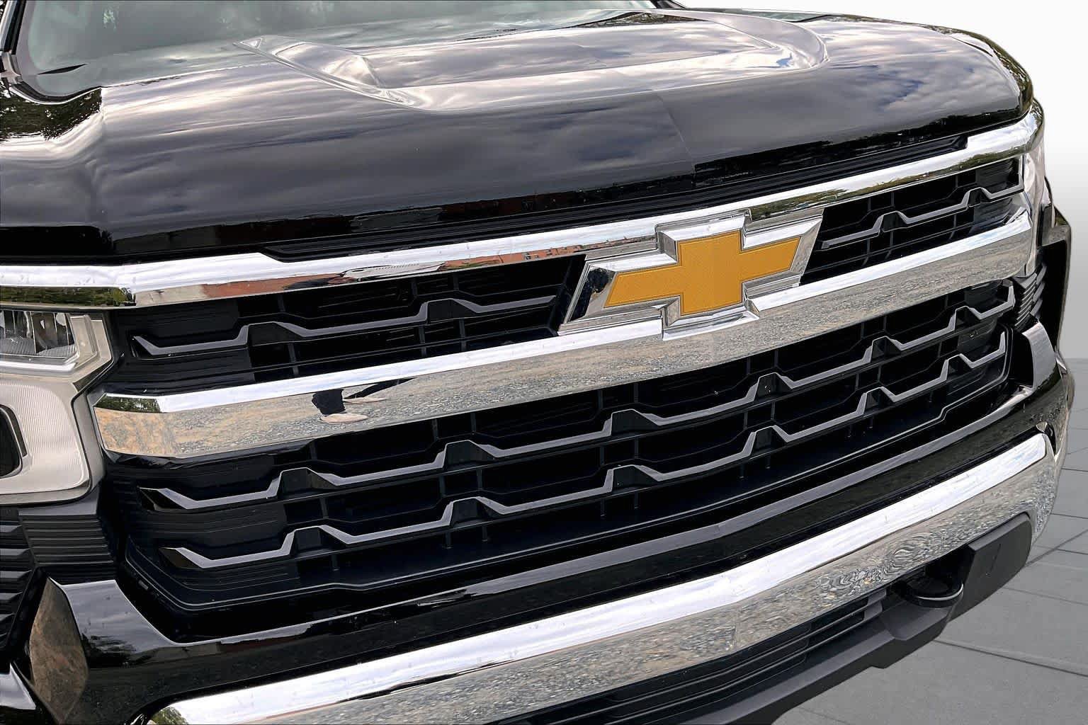 Used 2026 Chevrolet Silverado 1500 LT AWD/4WD image 30