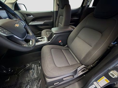 Used 2022 Chevrolet Colorado LT image 11