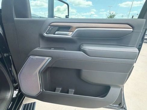 Certified 2024 Chevrolet Silverado 2500 High Country w/ Midnight Edition AWD/4WD image 28