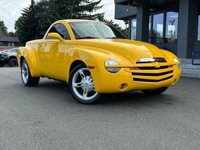 Used 2004 Chevrolet SSR w/ Preferred Equipment Group