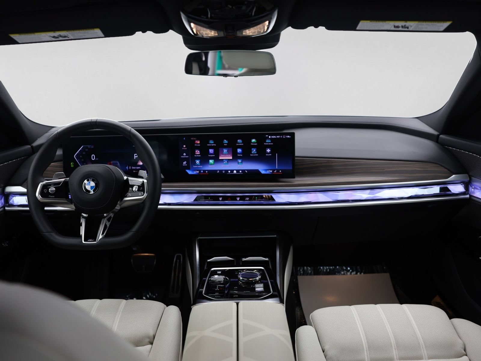 Used 2026 BMW 760i xDrive AWD/4WD image 5