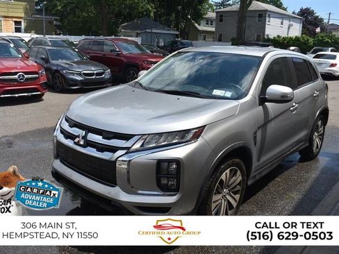 Used 2023 Mitsubishi Outlander Sport SE image 2